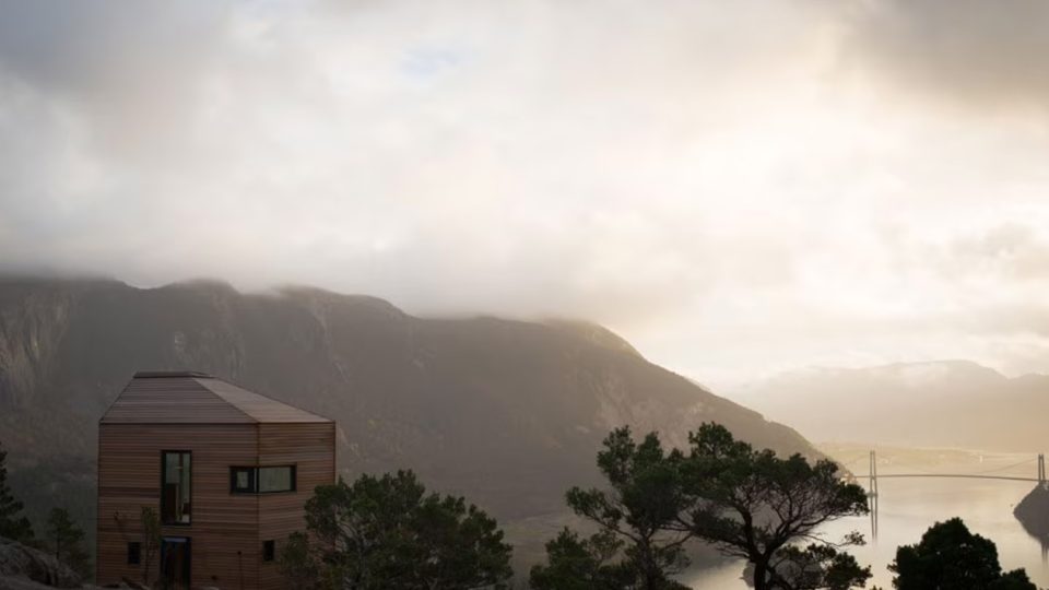 NORWAY A HOTEL ON THE CLIFFS OF A FJORD